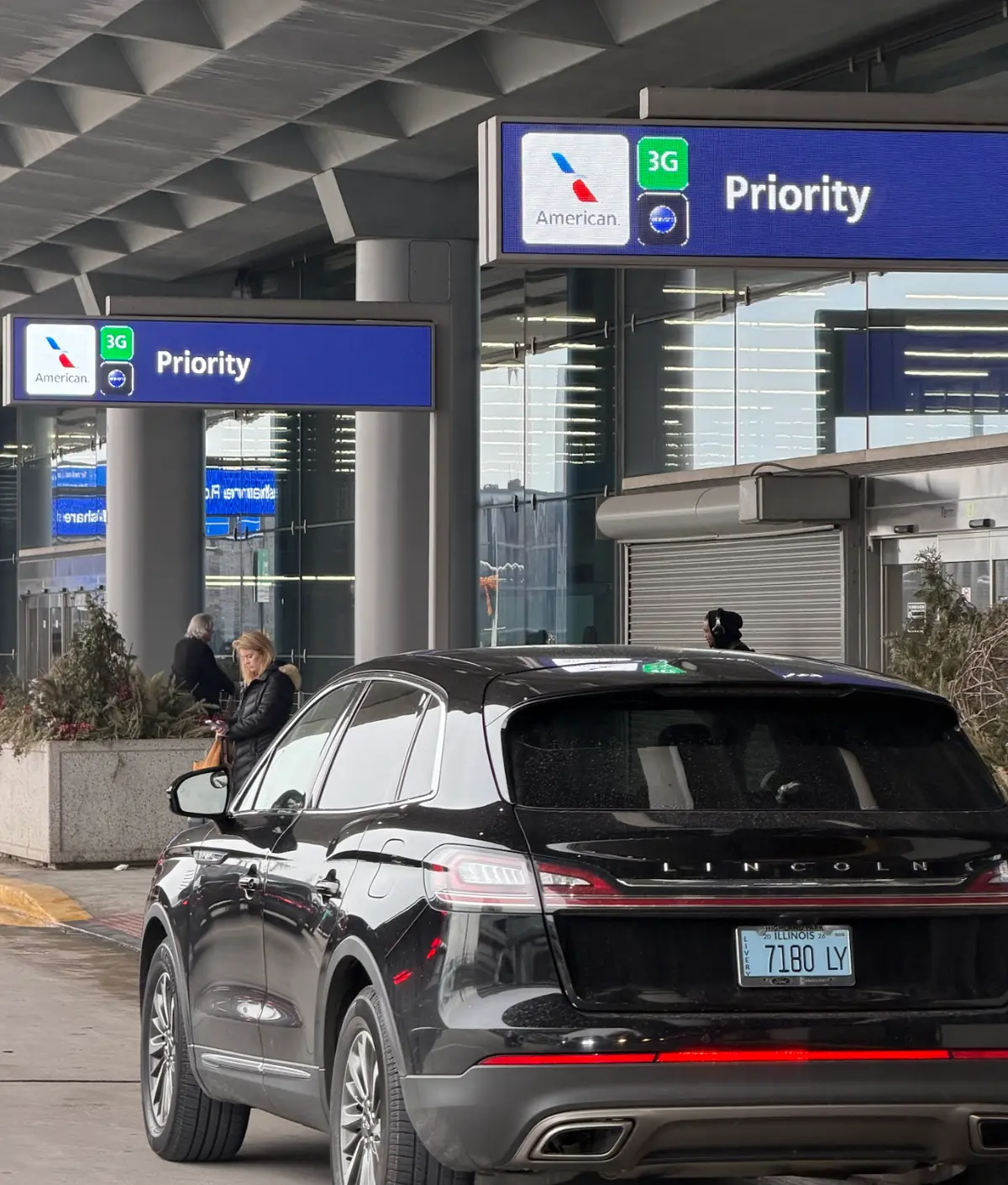 Fixed flat rates to O'Hare — no surge pricing from Vernon Hills